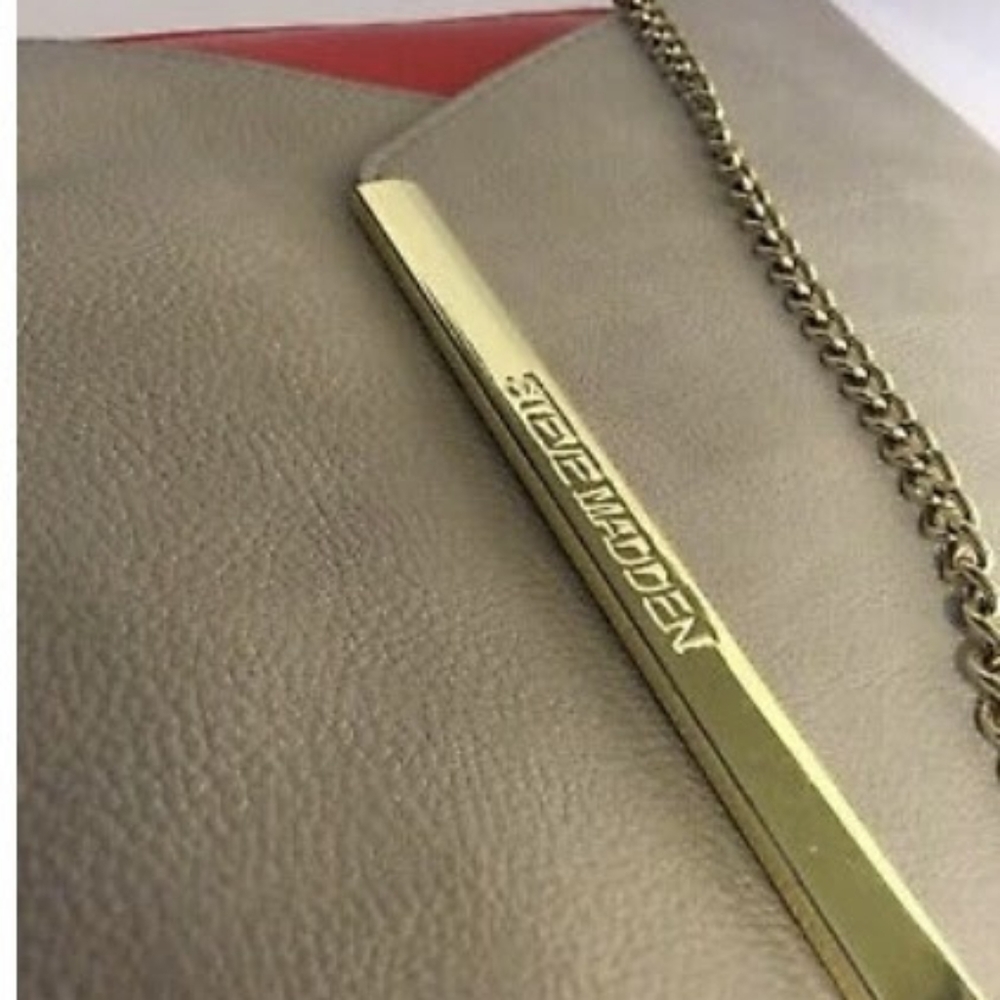 Steve Madden envelope purse